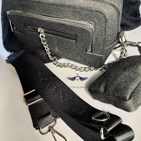 کیف مشکی چرمی جلو زنجیر