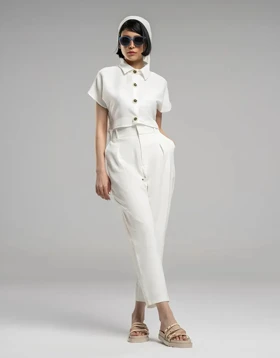 آستین کوتاه دکمه نگین‌دار