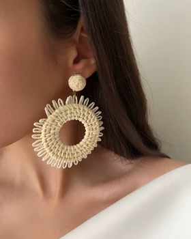 گوشواره حصیری