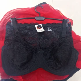 شورت وسوتین فنردار