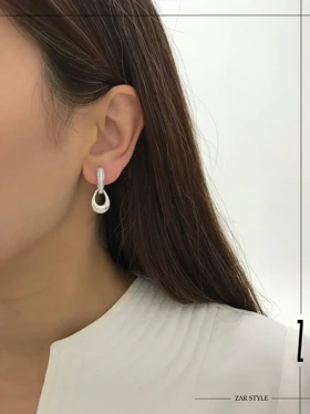 گوشواره دو قطعه اشکی نگینی و آینه‌ای