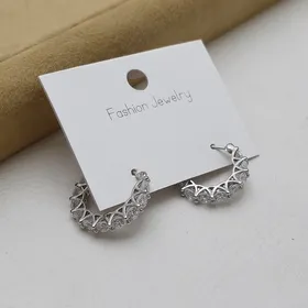 پک گوشواره نگین‌دار هانیدا با آبکاری نقره925 رنگ سیلور