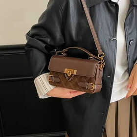 کیف دستی/دوشی زنانه وارداتی برند BAGUNZHO مدل JM-2212 (شکلاتی)