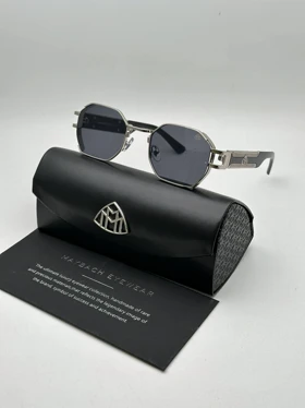 عینک میباخ کد 88088 Maybach (مشکی نقره ای)