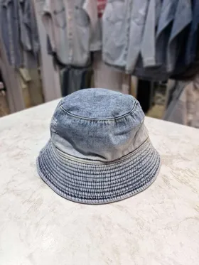 کلاه باکت آبی روشن 2 رو ساده و مدل دار