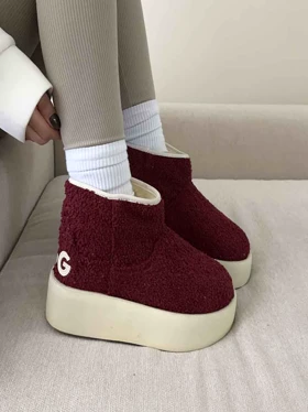 UGG تدی