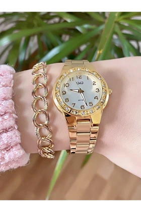 ساعت زنانه qandq