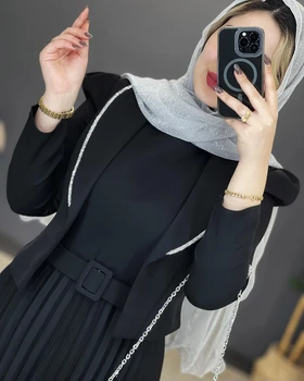 کت و سارافون پلیسه