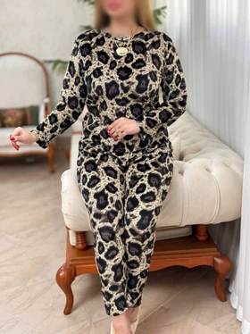 ست مخمل وارداتی مدل شاپرک کد 40181