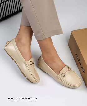 کالج زنانه کلاسیک 6 MR