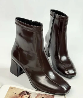 پاشنه دومان 1592