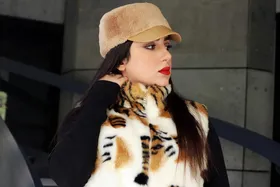 کلاه کاپیتانی خز نقاب چرم