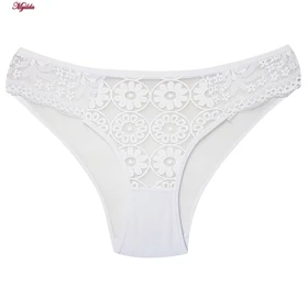 ست شورت و سوتین زنانه پانیذ مدل گیپوری فنردار کد 9036-4