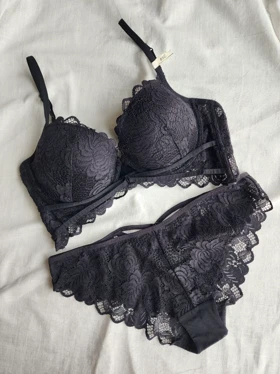 ست شورت و سوتین دانتل جکدار فنردار اروپایی AngGee کد: 5056