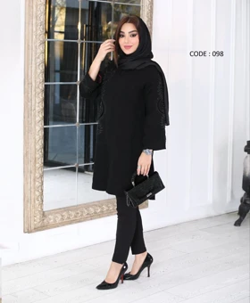 مانتو مجلسی سنگدوزی و تکه دوزی ( سایز بزرگ دارد)
