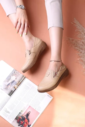 کفش پرسنلی زنانه مانیا