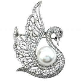 گل سینه زنانه ژوپینگ مدل سیگنل طرح قو نگین‌دار با مروارید مرکزی