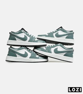 کفش کتانی مردانه و زنانه سفید فیلی ورنی NIKE jordan 1