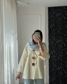 شومیز دکم چوبی