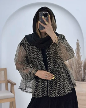 مانتو عروسکی