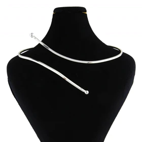 گردنبند دخترانه مدل طوق دو لاین گوی دار