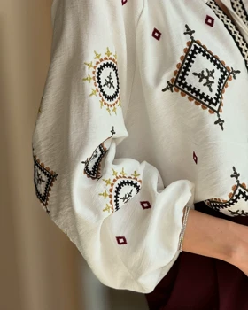 شومیز گلدوزی
