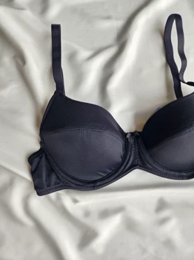 سوتین ابرنازک فنردار NBB کد: 355