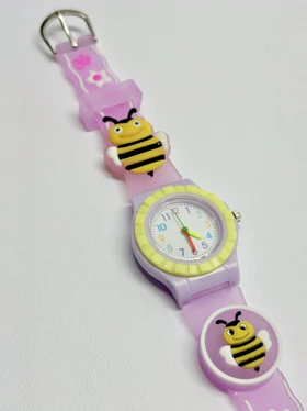 ساعت بچگانه چراغ دار