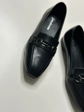 کفش کالج زنانه استرادیواریوس مدلStradivarius-Flat-shoes-FBl33