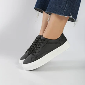 کفش اسپرت و راحتی زنانه و دخترانه رنگ مشکی کد M815