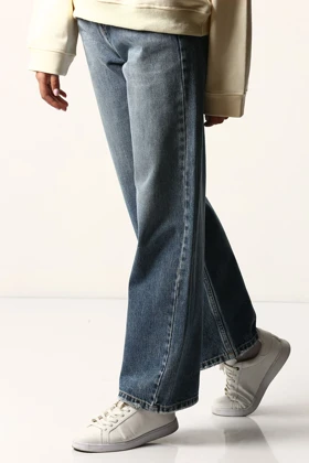 شلوارجین نیم بگ زنانه