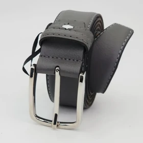 کمربند مردانه چرم مصنوعی برای شلوار پارچه‌ای و کتان با طراحی شیک کد 30592 (طوسی سگک نقره ای)