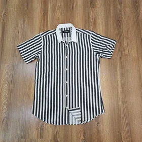 پیراهن یقه سفید