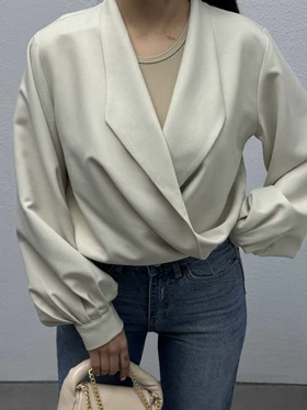بلوز نیم‌تنه CASUAL