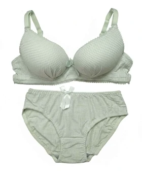 ست شورت وسوتین اسفنجی زنانه 209 سیلکا