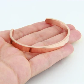 بنگل زنانه مدل کارتیر ساده (رزگلد)