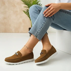 کالج جیر سگک دار