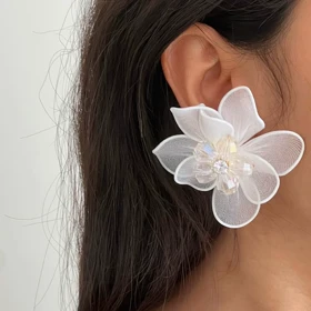 گوشواره پارچه‌ای