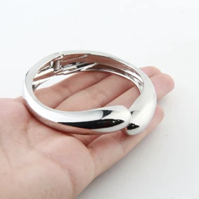 دستبند زنانه طرح بنگل مدل دولاینی (نقره‌ای)