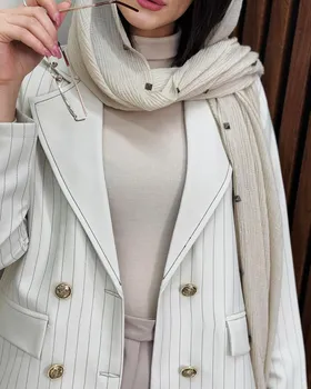 کت یقه انگلیسی راه‌راه