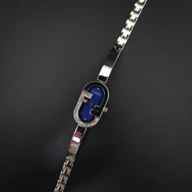 ساعت مچی زنانه فندی Fendi رنگ ثابت استیل316 با موتور کوارتز ژاپن (آبی پررنگ)