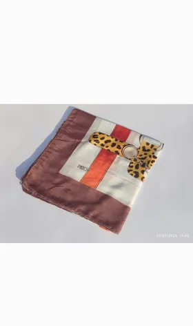 روسری نخی طرح زنجیر قواره 120