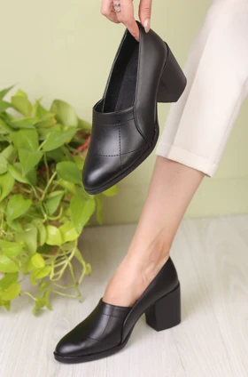 کفش زنانه پرسنلی پاشنه‌دار لیدا