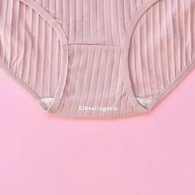 شورت نخی زنانه توت فرنگی کالباسی