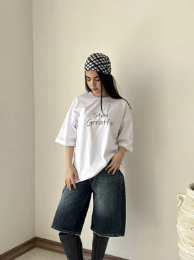 تیشرت لانگ فونتی سفید هیمه استایلیش