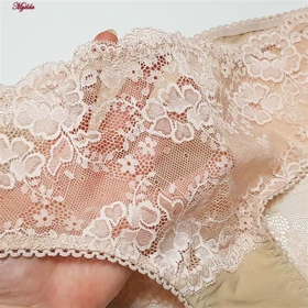 ست شورت و سوتین زنانه پانیذ کرم مدل بدون فنر گیپوری 9016