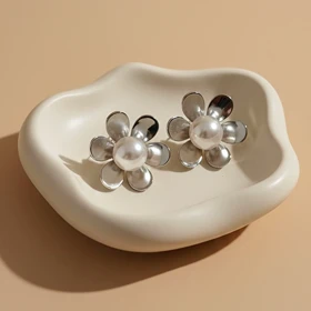 کالکشن گوشواره آویز سیلور استایل طرح‌های مدرن و مرواریدی