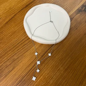 گردنبند زنانه ونکلیف