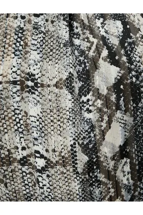 بلوز ابریشمی Snakeskin Look آستین بادکنکی یقه بلند 4SAK60128UW