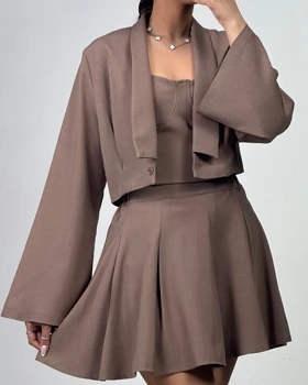 کراپ کت و دامن با دکلته کد 190008